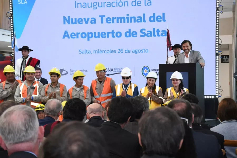 109731-saenz-anuncio-que-se-sumaran-en-septiembre-a-la-policia-de-salta-300-nuevos-agentes-y-una-flota-de-151-motos-y-cuatriciclos