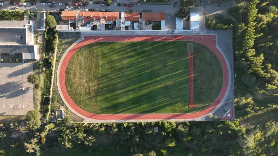 Cachi pista de atletismo 2