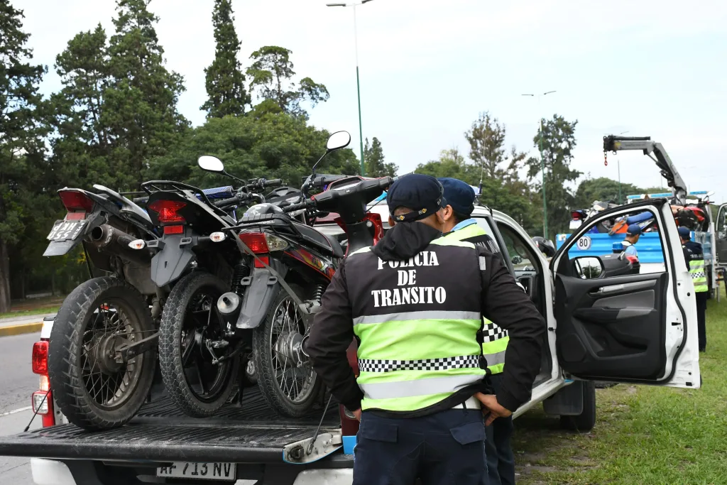 Policia de tránsito controles